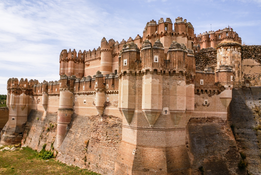 The Enigmatic Legacy of Coca Castle: Echoes of History Amidst Spanish Ruins
